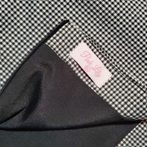 Pink lily checked above knee skirt 2xl - Picture 5 of 6